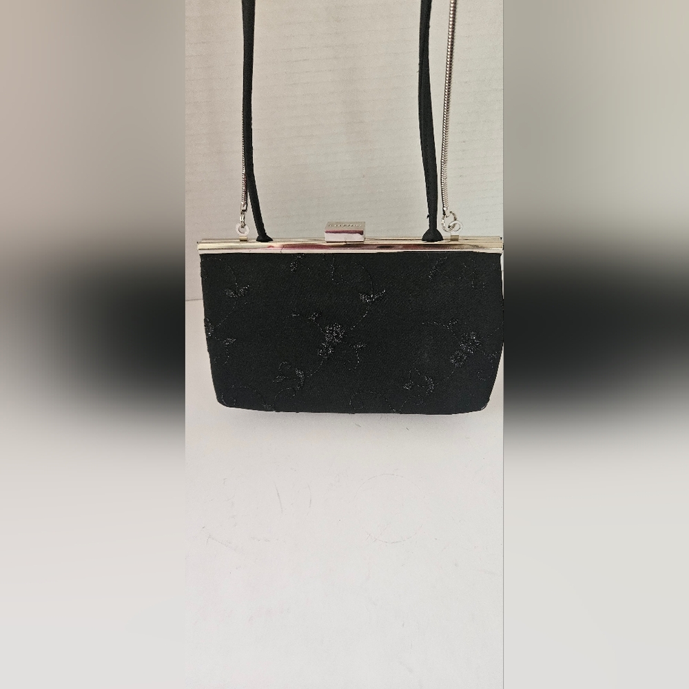 Liz Claiborne Black Embroidered Clutch Bag With Shoulder Strap - Picture 7 of 9